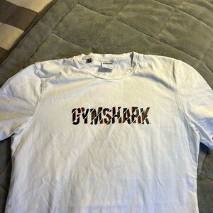 Gymshark men’s size small white T-shirt with gray, black and orange print